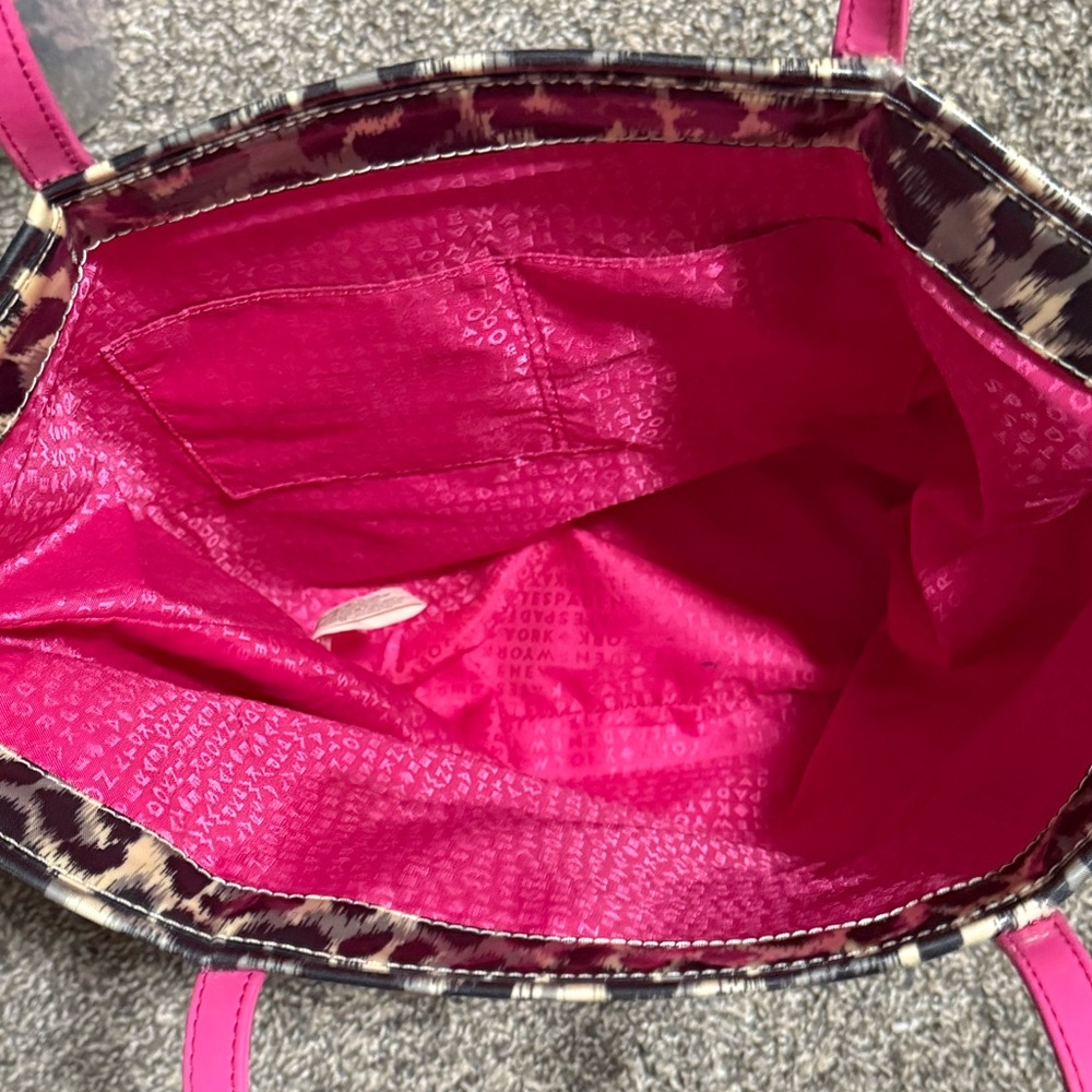 Kate Spade Daycation Bon Shopper Leopard Tote - Picture 4 of 5
